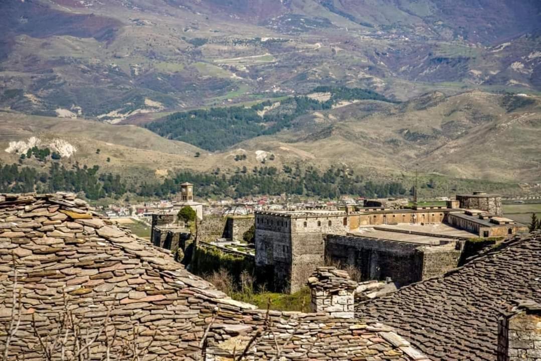 Silver Hill Guesthouse Gjirokastra Kültér fotó