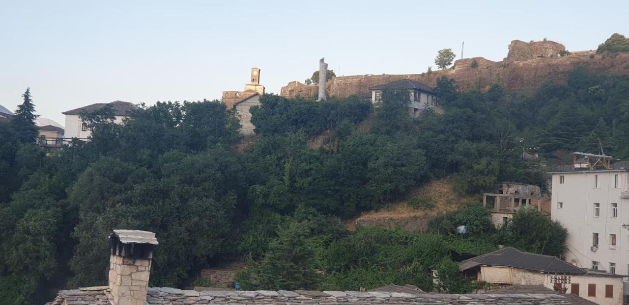 Silver Hill Guesthouse Gjirokastra Kültér fotó